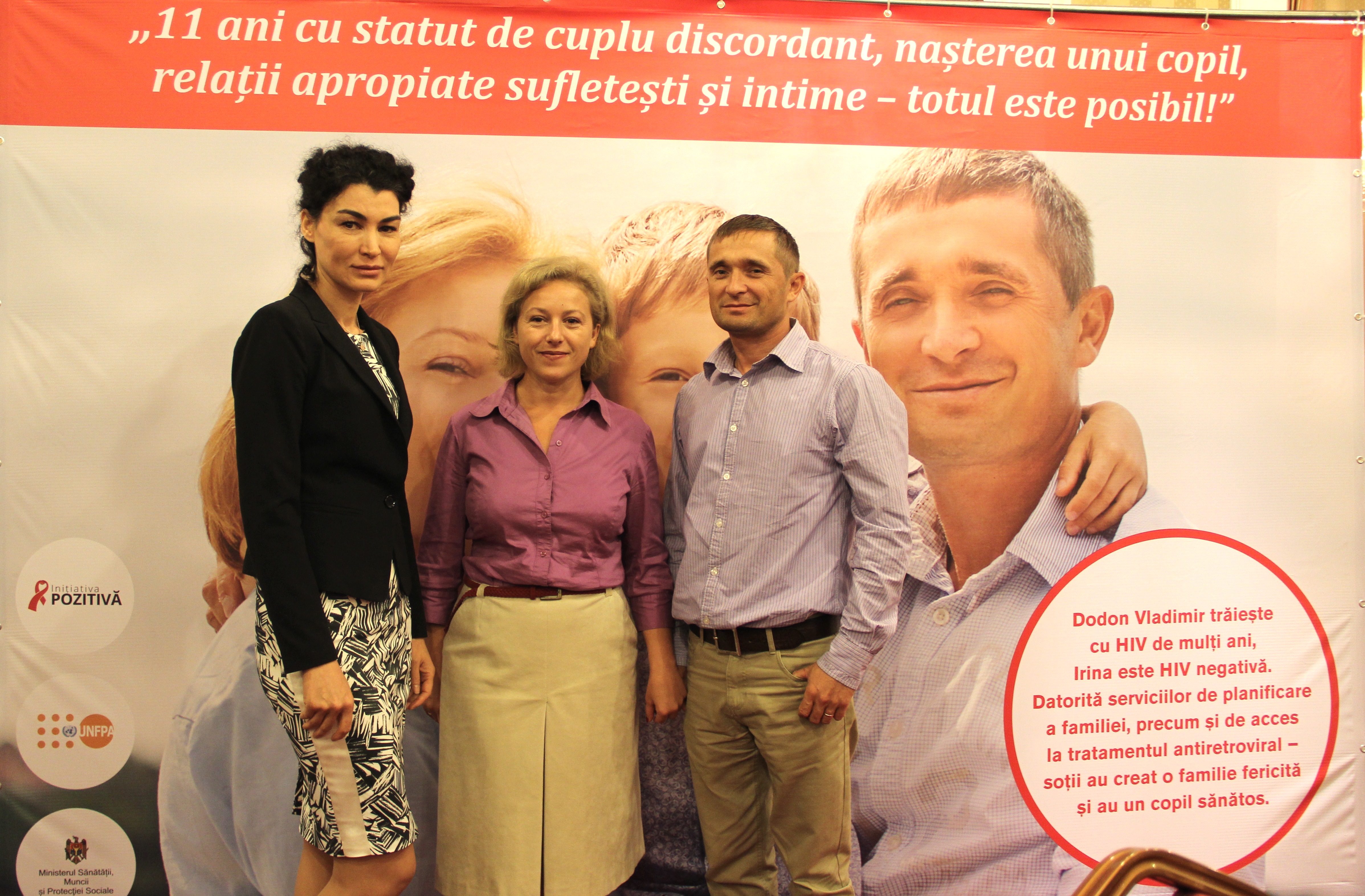 Reprezentanta UNFPA în Moldova împreună cu Irina şi Vladimir Dodon – o familie model