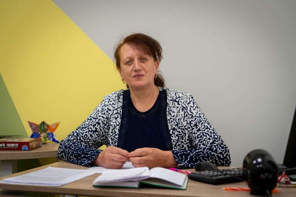 School psychologist Nina Nicolaescu