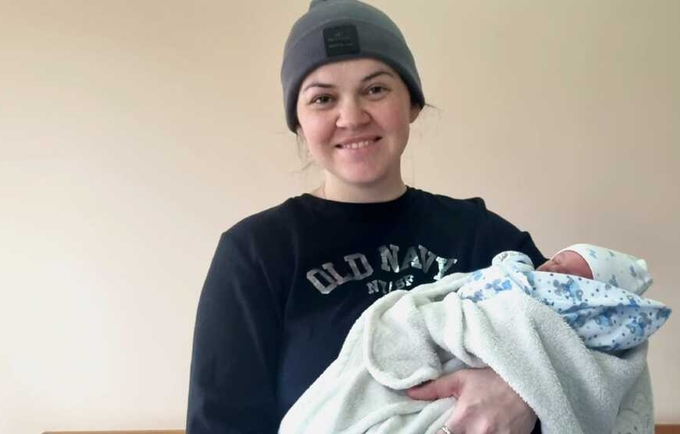Alina Orlioglo a devenit mamă pentru a patra oară. Primele trei nașteri au avut loc în Ucraina