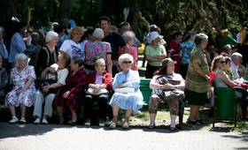 Ageing population in Moldova. 