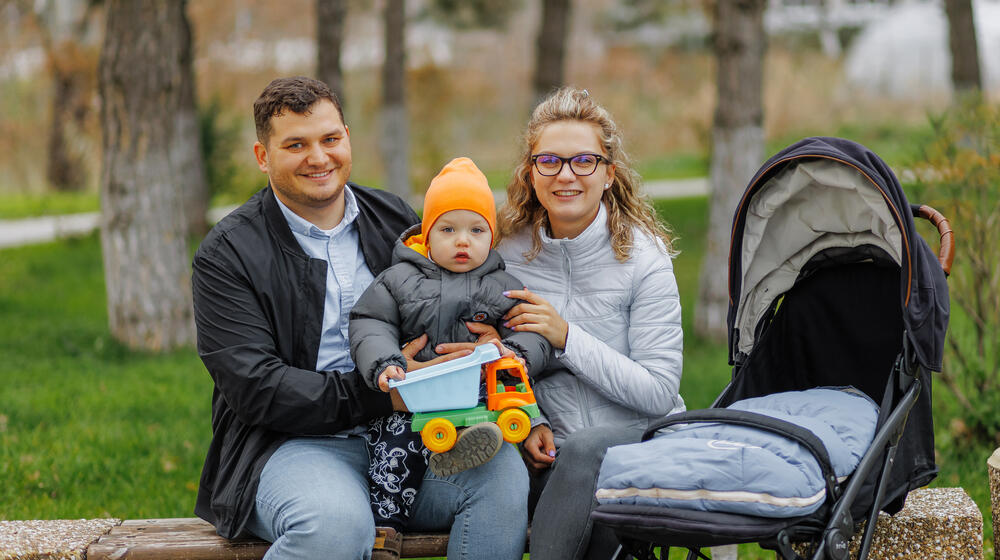 Adrian and Corina have become parents again. The couple decided that Adrian would take child care leave to balance his professional work with family life.