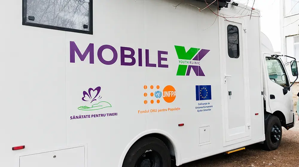 UNFPA: Mobile health clinic brings services closer to youth in Cahul