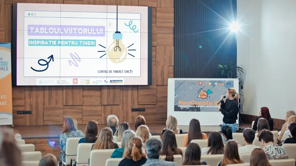 "Young people solve problems at the local level: 17 initiatives implemented by youth in their communities awarded in Chisinau.